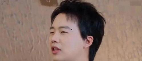 娱乐八卦爆料吃瓜博主是谁,娱乐八卦爆料达人,吃瓜博主身份大起底!